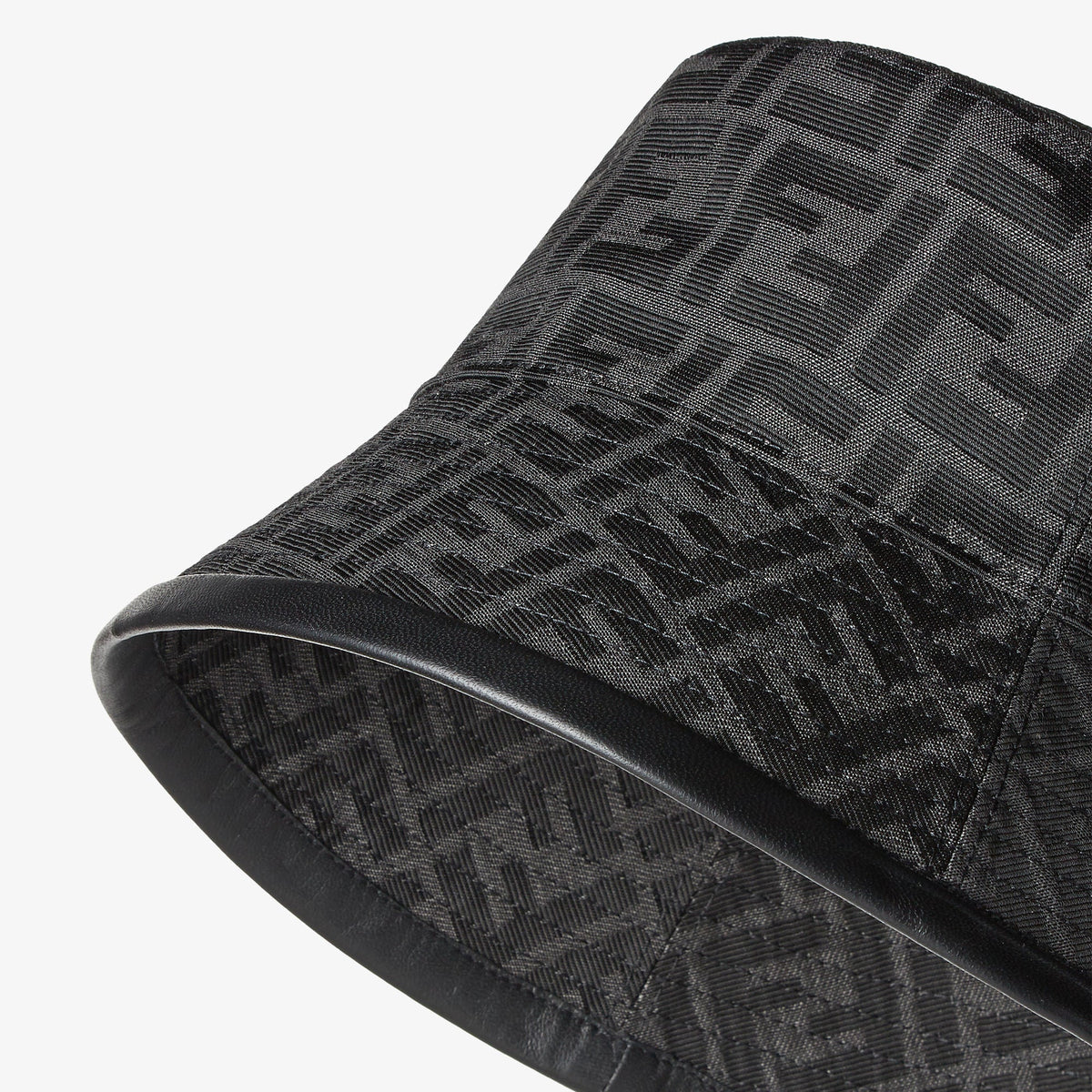 Bob en tissu jacquard FF noir