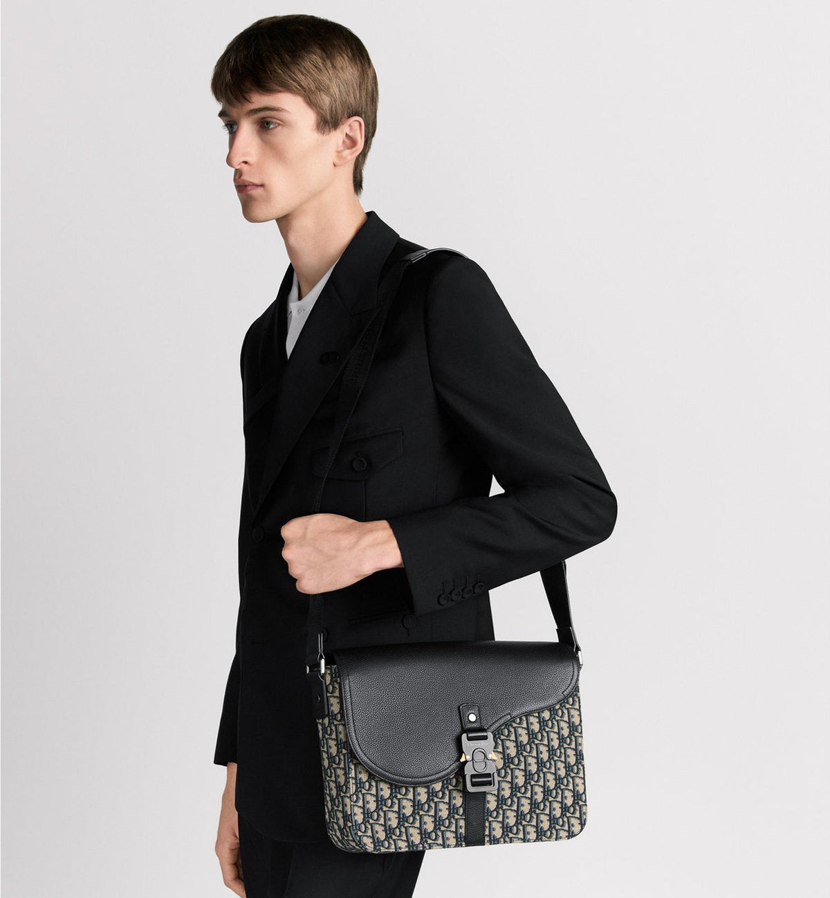 Sac Messenger à rabat Saddle Medium