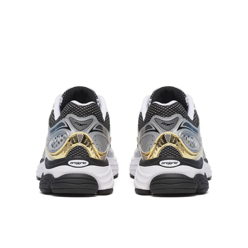 SAUCONY PROGRID OMNI 9