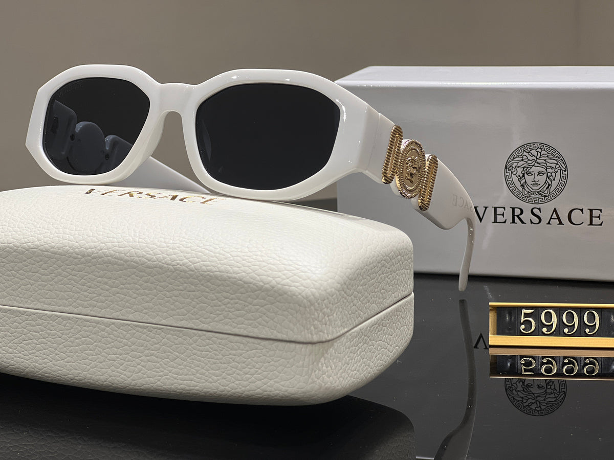 Lunettes Prada