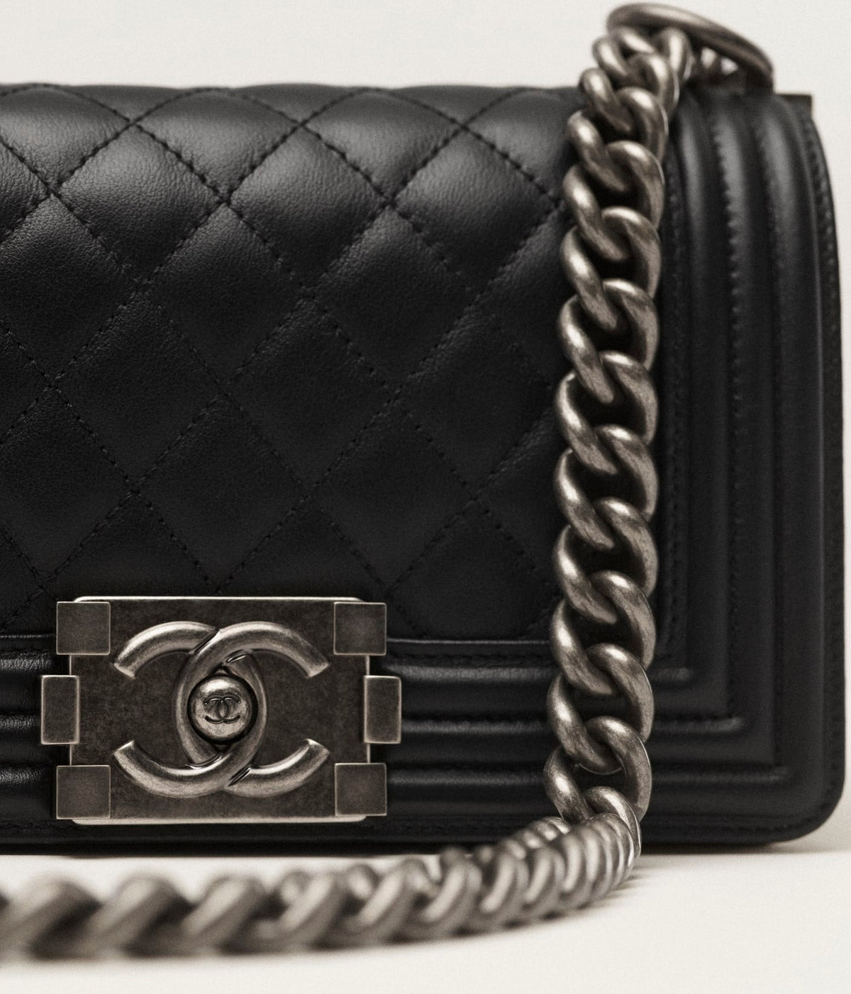 PETIT SAC BOY CHANEL