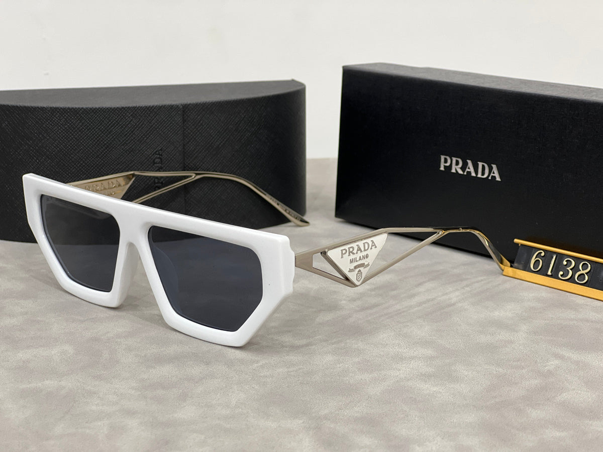 Lunettes Prada