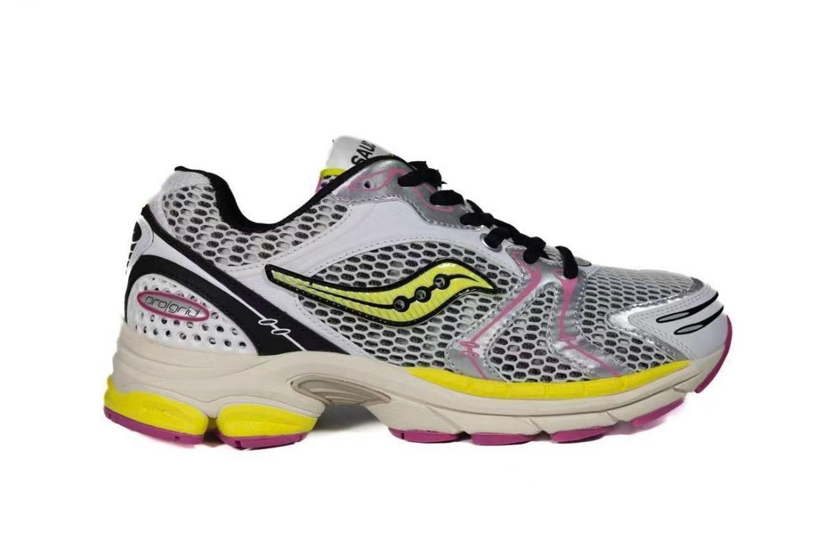Saucony Progrid Omni 9 Lightning