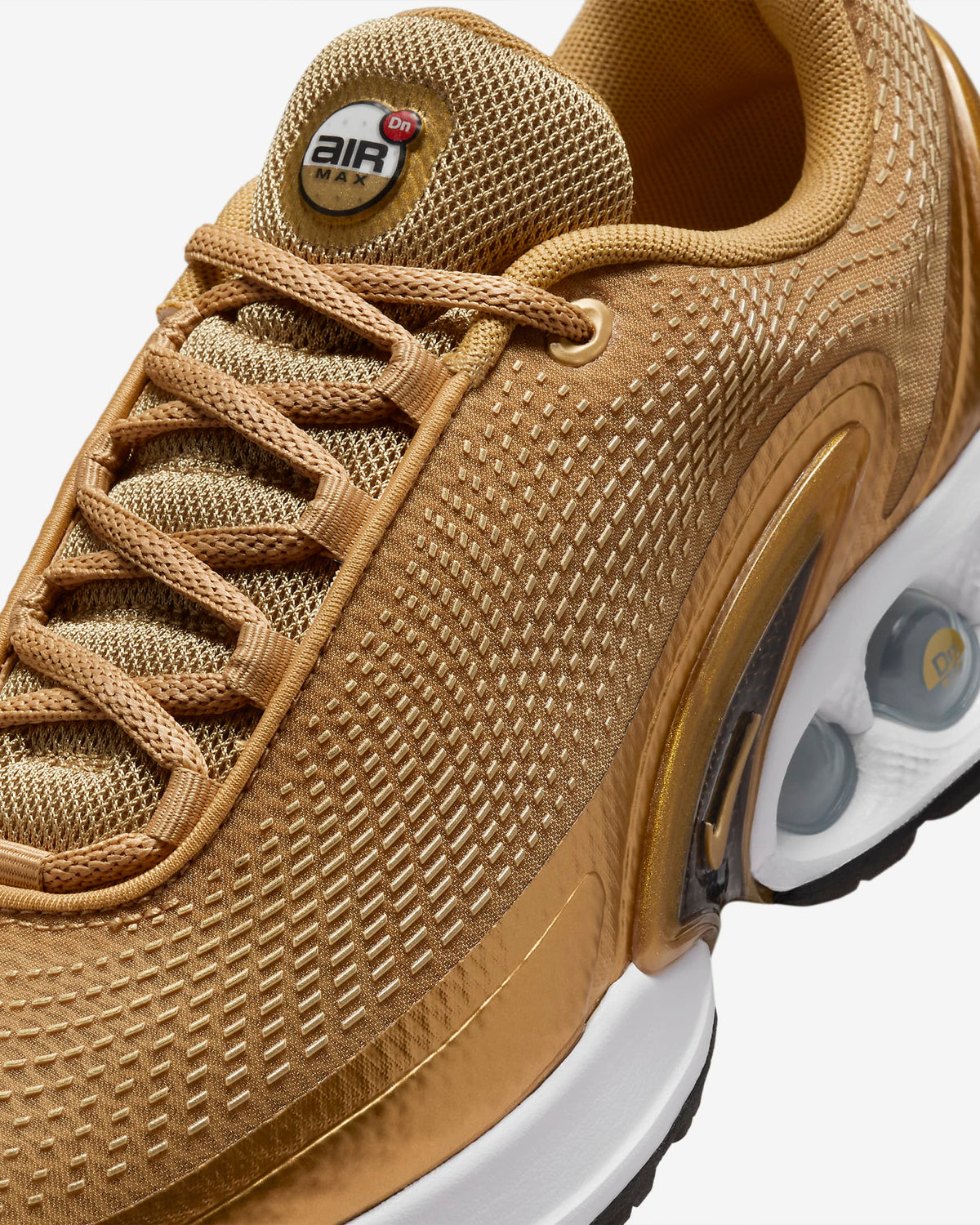 Nike Air Max DN Gold